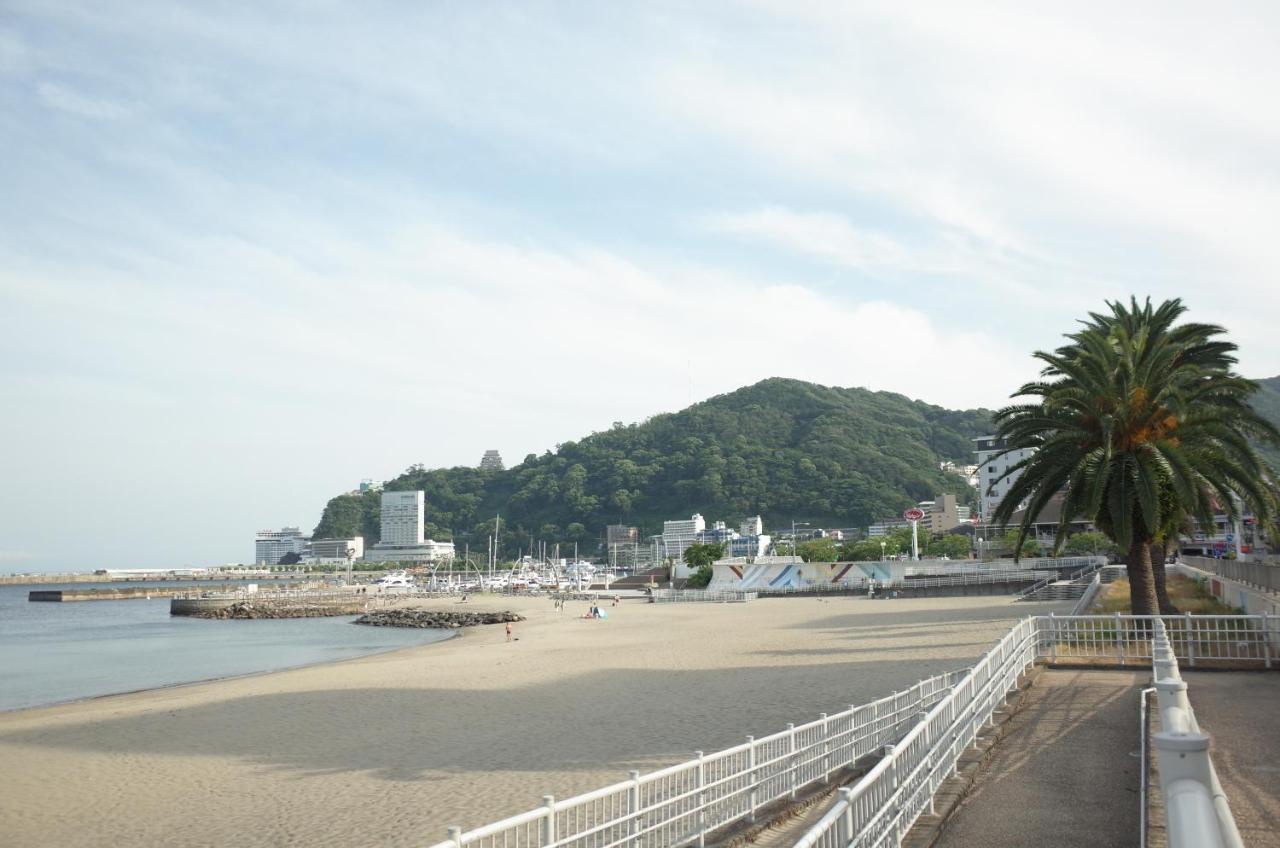 Bnb+Atami Resort Екстериор снимка